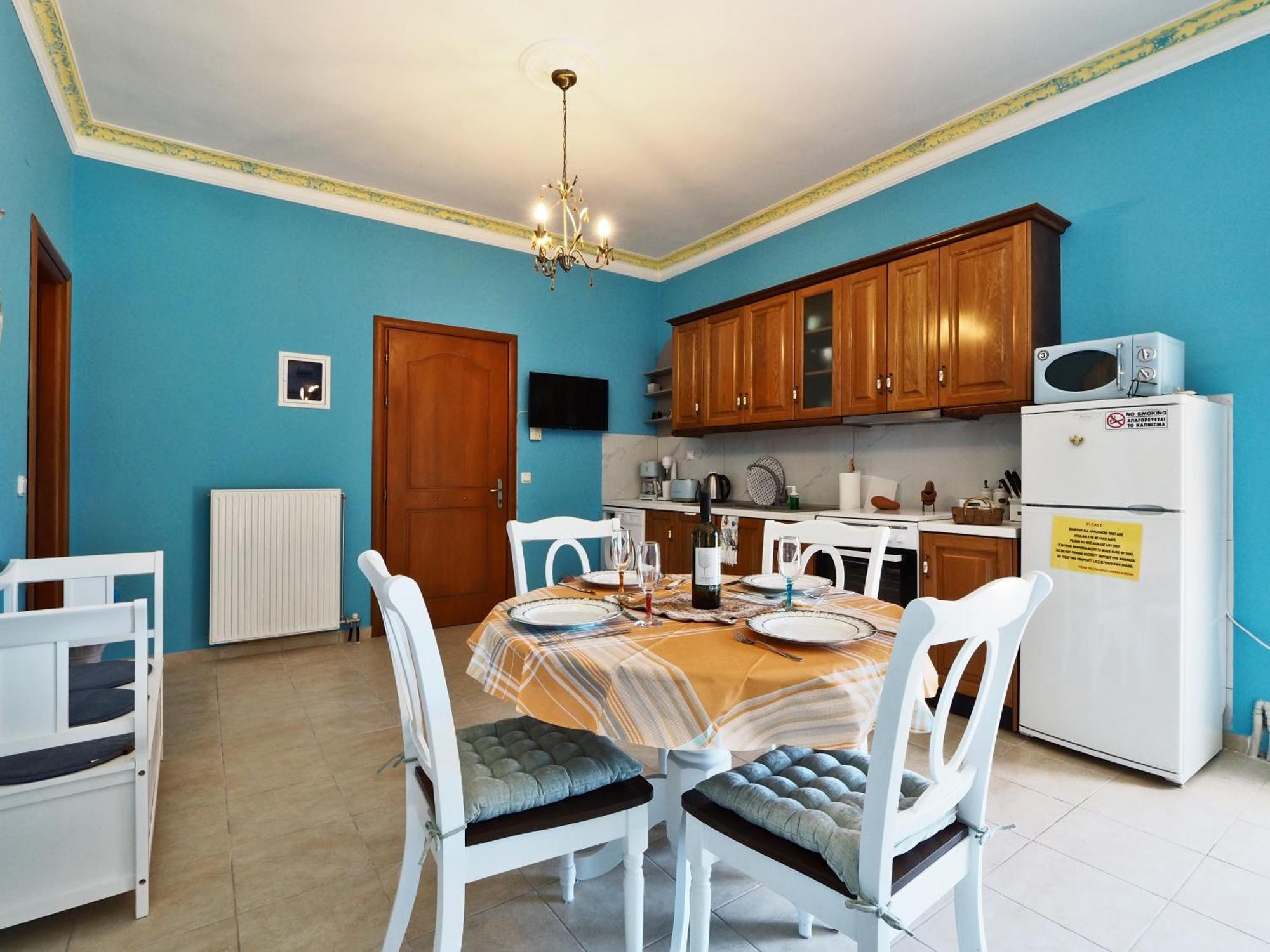 Villa Euphoria Apts Afión المظهر الخارجي الصورة