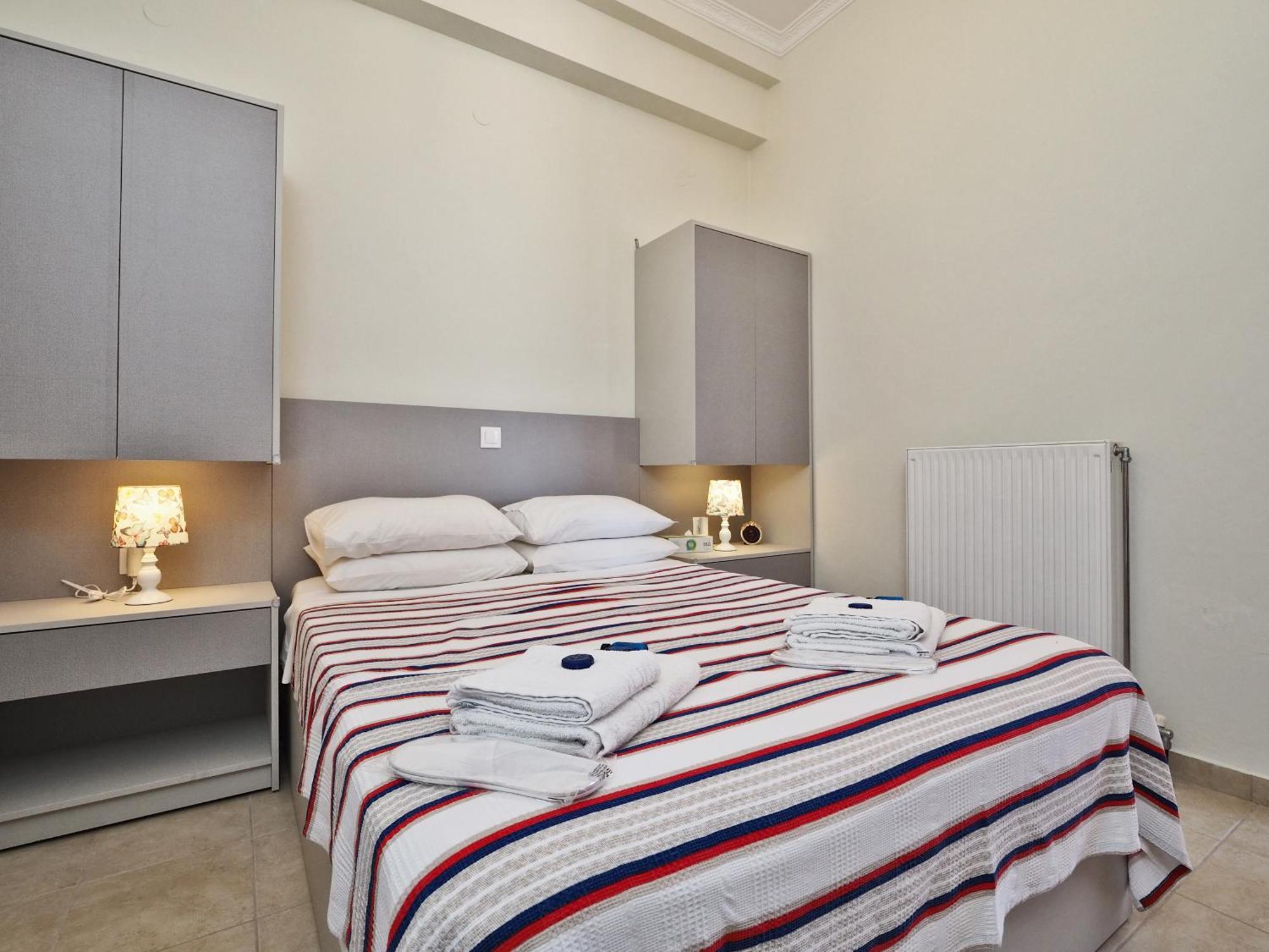 Villa Euphoria Apts Afión المظهر الخارجي الصورة